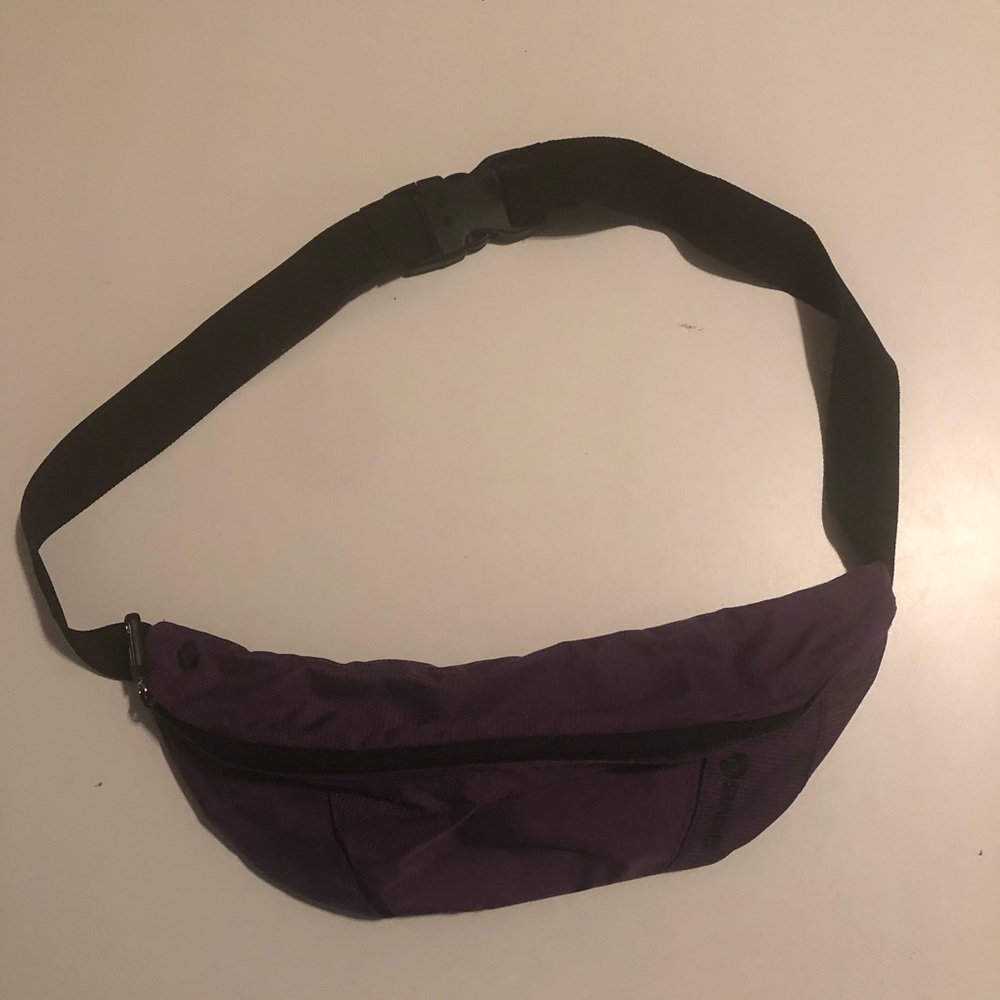 Vintage Gravis Purple Travel Pouch
